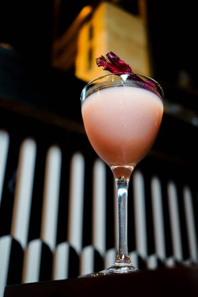 bar à cocktails place graslin