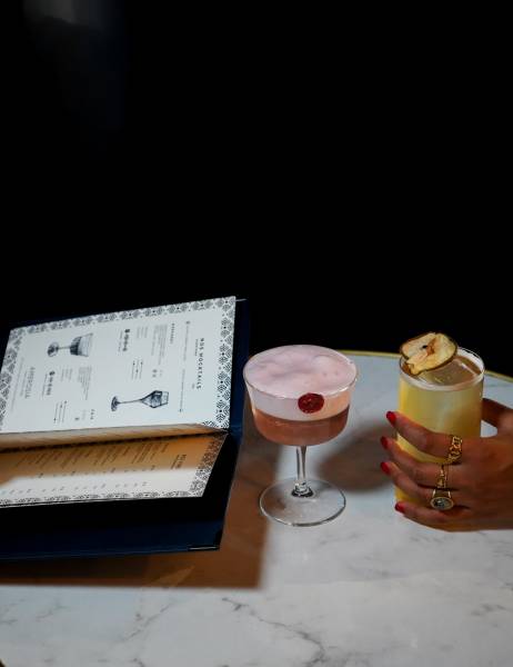 Bien plus qu'un simple bar à cocktails à Nantes...