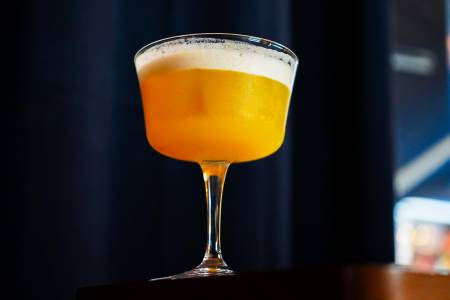 Notre zone d'activité pour ce service Où manger en terrasse à midi dans un restaurant cuisine maison avec produits de saison et ambiance détendue